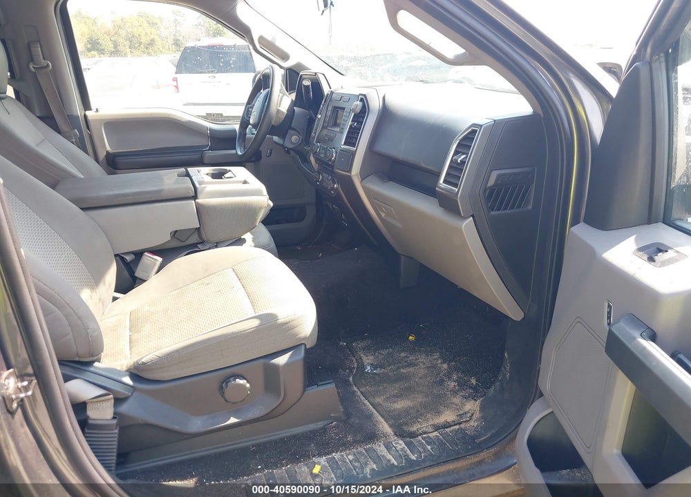 2016 FORD F-150 XLT VIN: 1FTEW1C82GFB55569