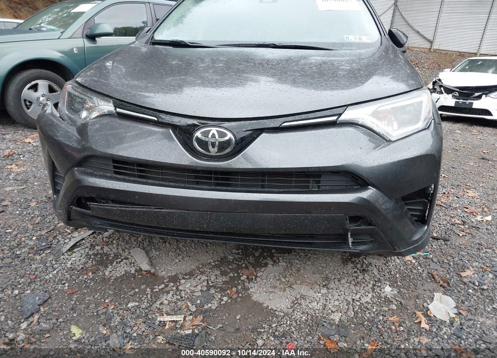 2017 TOYOTA RAV4 LE VIN: 2T3BFREV6HW644237