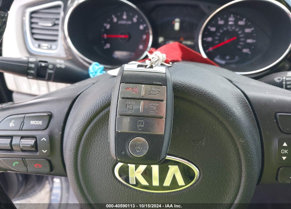2018 KIA SEDONA SX LIMITED VIN: KNDME5C13J6352069