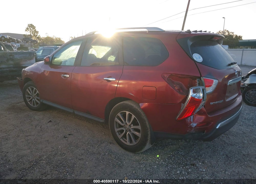 2015 NISSAN PATHFINDER S VIN: 5N1AR2MN7FC647719