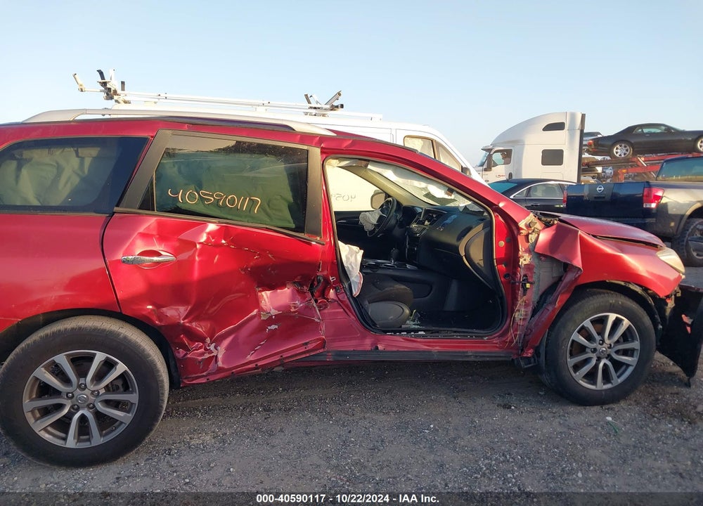2015 NISSAN PATHFINDER S VIN: 5N1AR2MN7FC647719