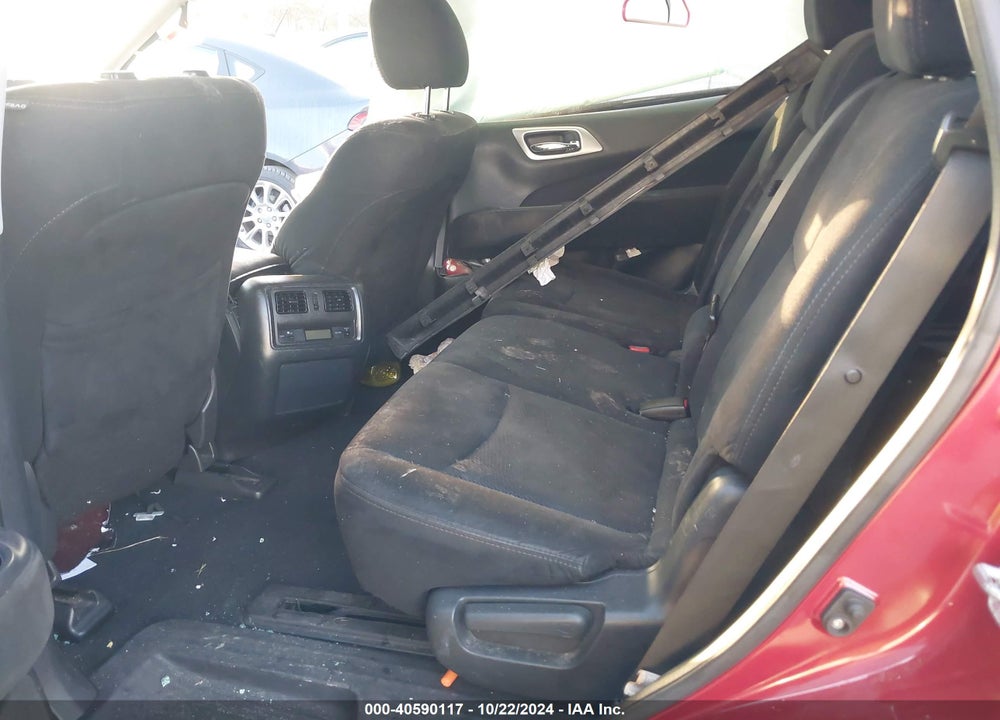 2015 NISSAN PATHFINDER S VIN: 5N1AR2MN7FC647719