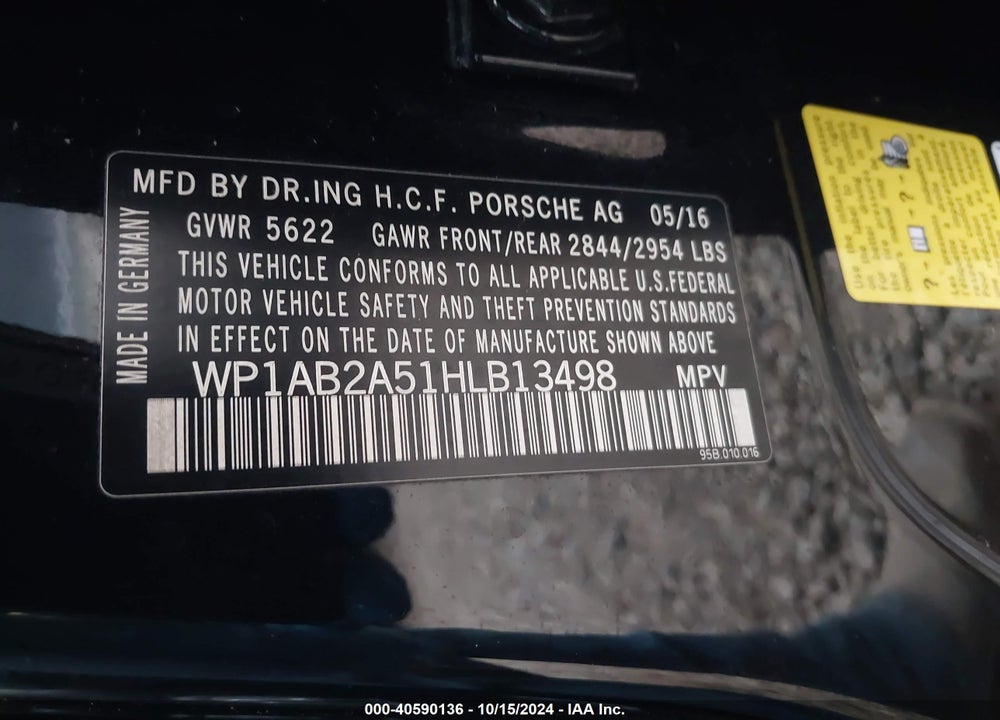 2017 PORSCHE MACAN S VIN: WP1AB2A51HLB13498