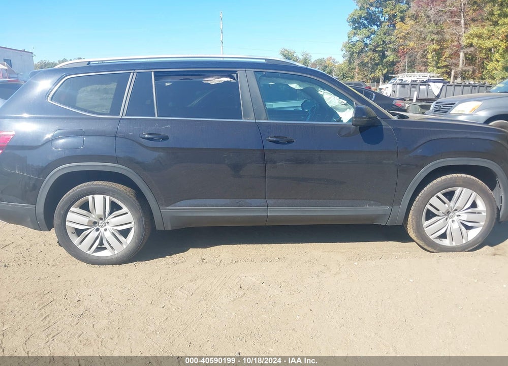 2019 VOLKSWAGEN ATLAS SE VIN: 1V2UR2CA5KC561821