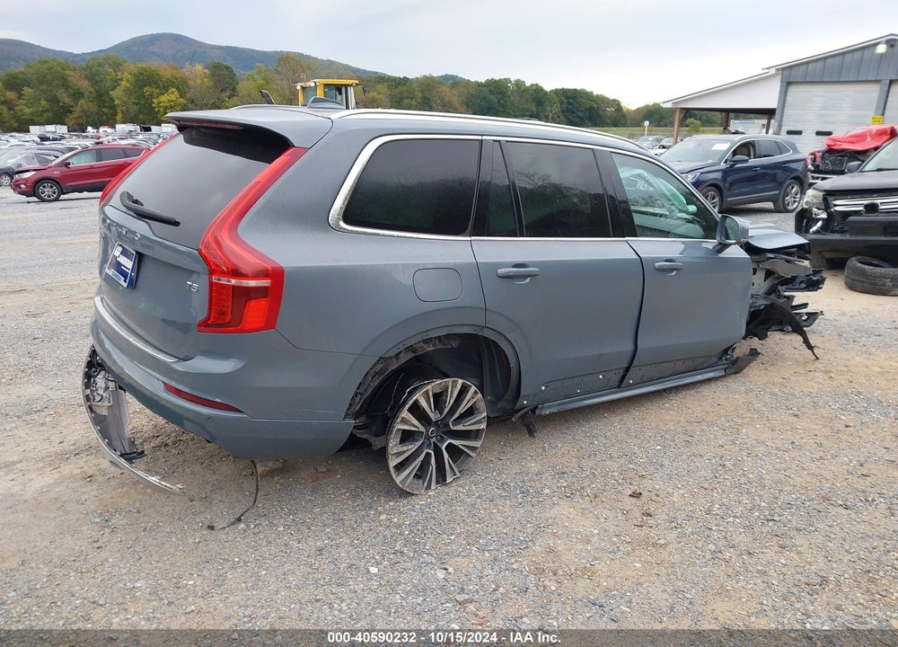 2020 VOLVO XC90 T5 MOMENTUM 7 PASSENGER VIN: YV4102CK0L1583081