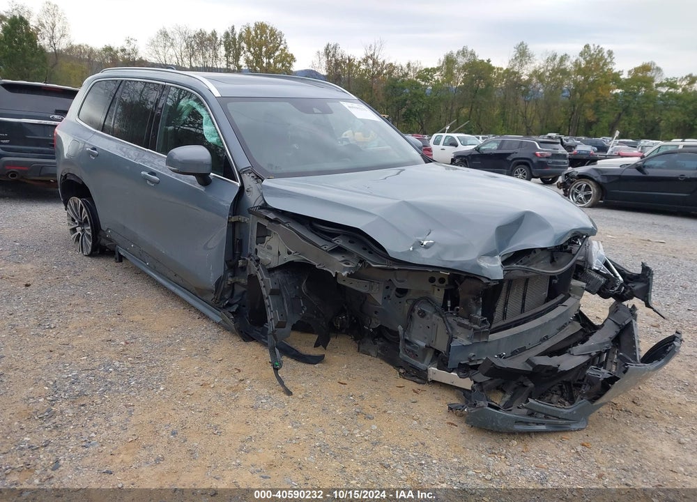 2020 VOLVO XC90 T5 MOMENTUM 7 PASSENGER VIN: YV4102CK0L1583081