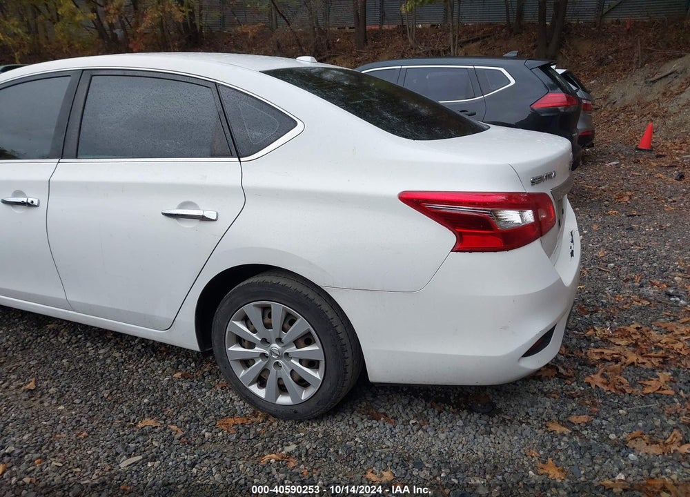 2017 NISSAN SENTRA SV VIN: 3N1AB7AP1HY359865