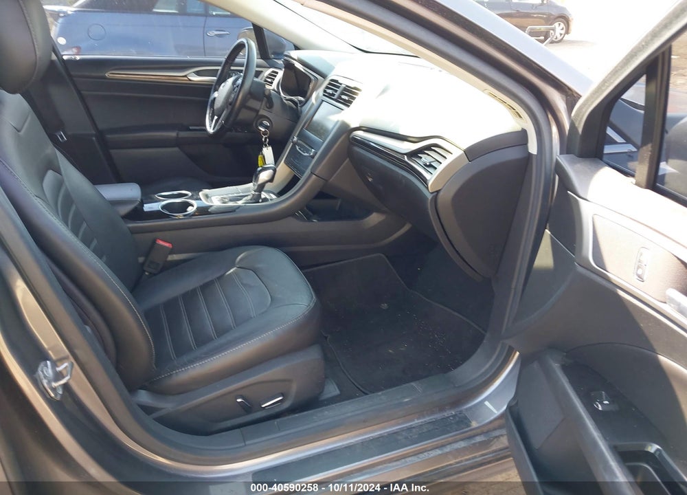 2013 FORD FUSION SE VIN: 3FA6P0HR7DR292329