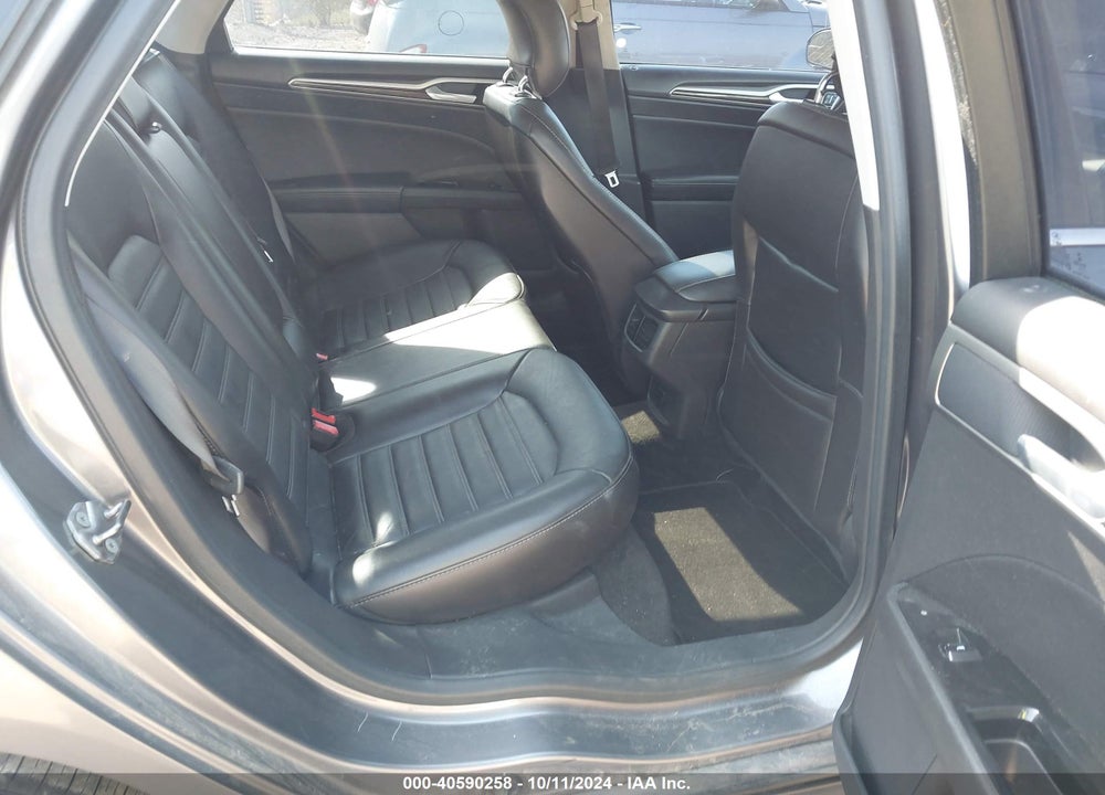 2013 FORD FUSION SE VIN: 3FA6P0HR7DR292329