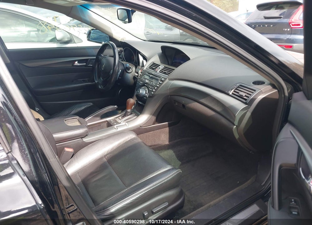 2013 ACURA TL 3.7 VIN: 19UUA9F52DA000086