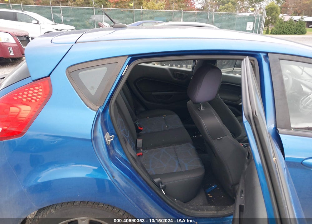 2011 FORD FIESTA SE VIN: 3FADP4EJ0BM135054