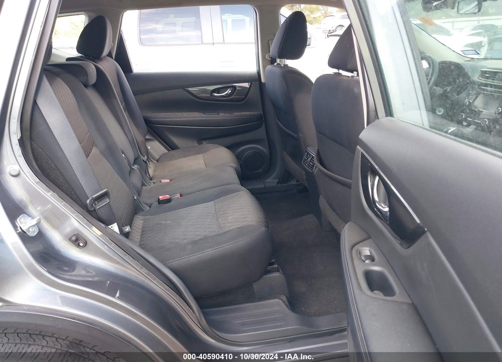 2018 NISSAN ROGUE S VIN: 5N1AT2MVXJC721595