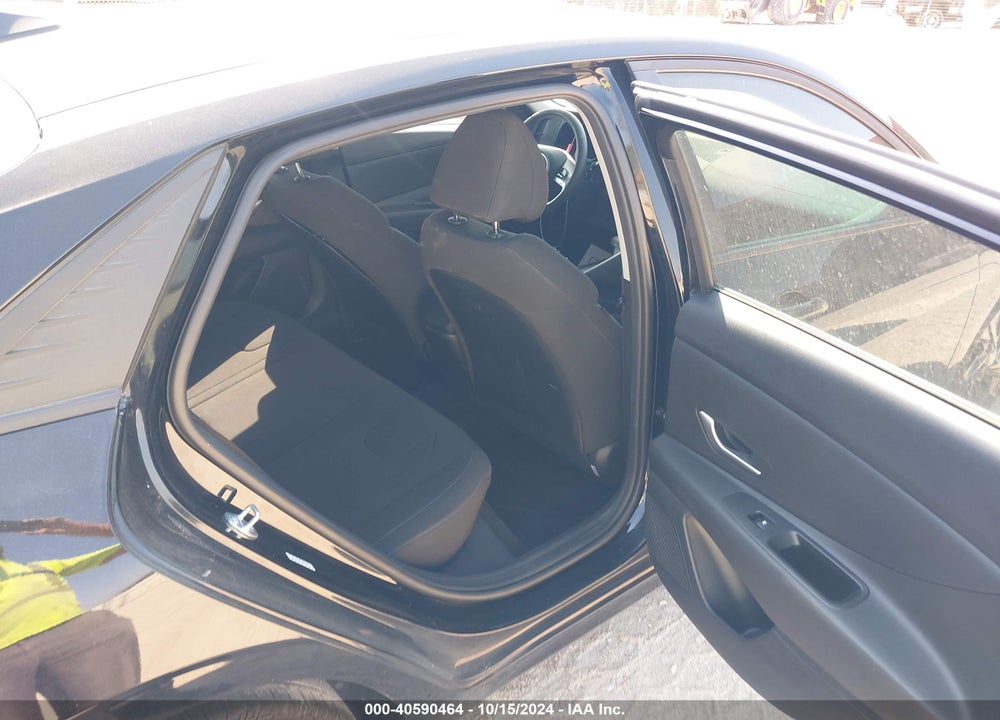 2023 HYUNDAI ELANTRA SEL VIN: KMHLM4AG4PU561546