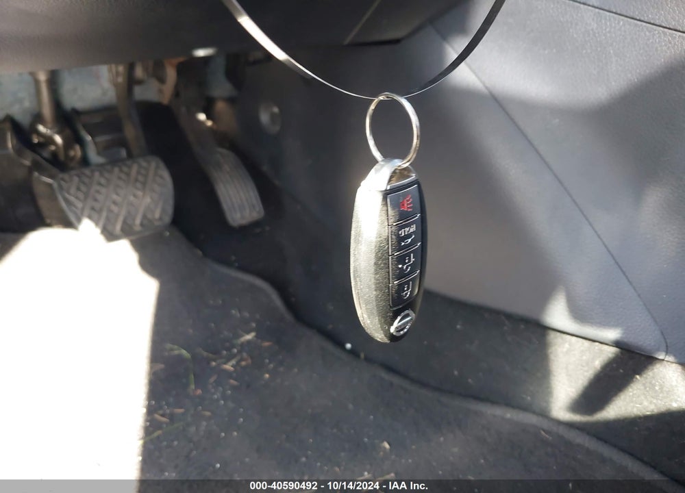 2016 NISSAN SENTRA SR VIN: 3N1AB7AP7GY243441