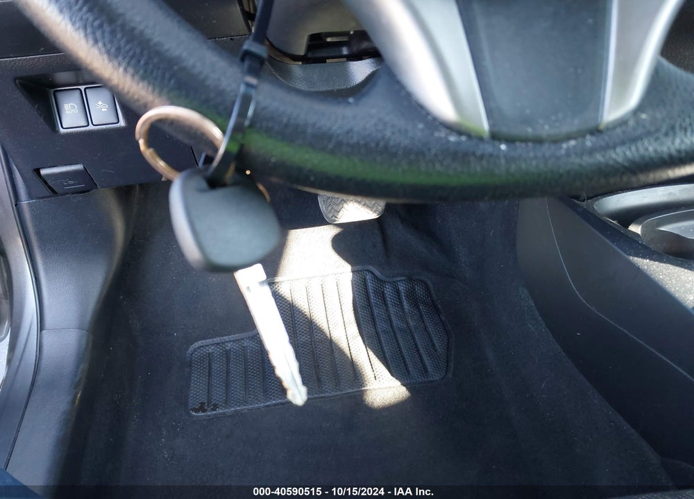 2017 TOYOTA YARIS L VIN: VNKKTUD30HA086242