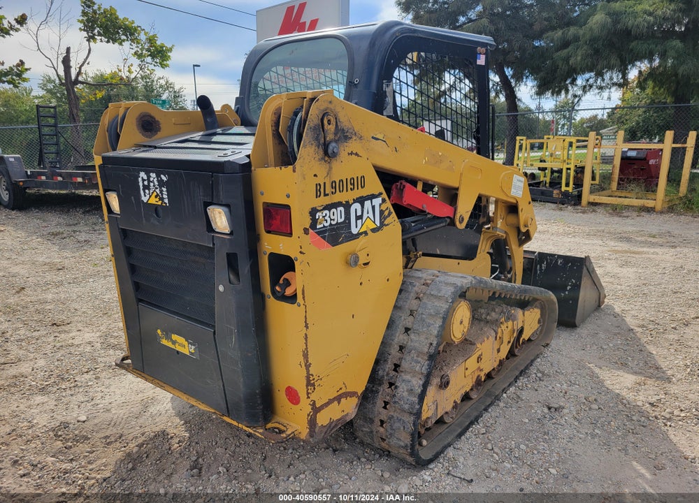 2017 CATERPILLAR 239D VIN: CAT0239DJBL901910