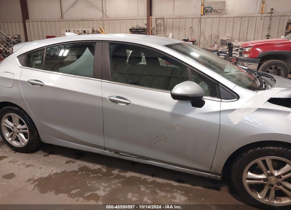 2017 CHEVROLET CRUZE LT AUTO VIN: 3G1BE6SM8HS587333