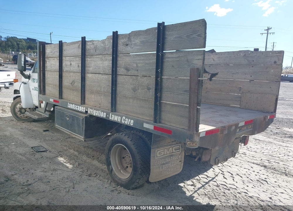 2005 GMC C5500 VIN: 1GDE5C1275F524061
