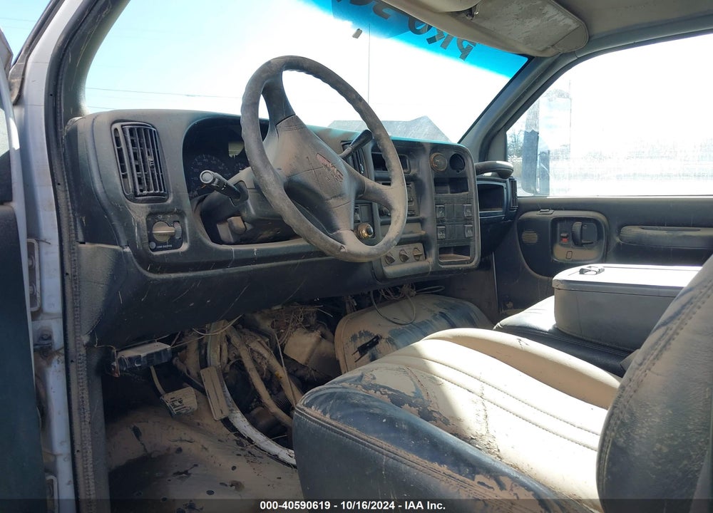 2005 GMC C5500 VIN: 1GDE5C1275F524061