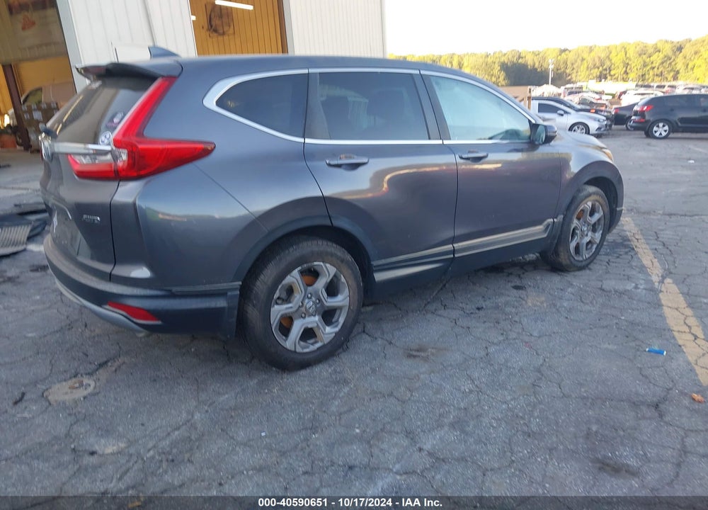 2018 HONDA CR-V VIN: 7FARW2H87JE050316
