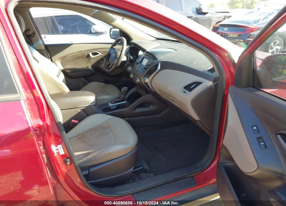 2014 HYUNDAI TUCSON SE VIN: KM8JU3AG6EU844805