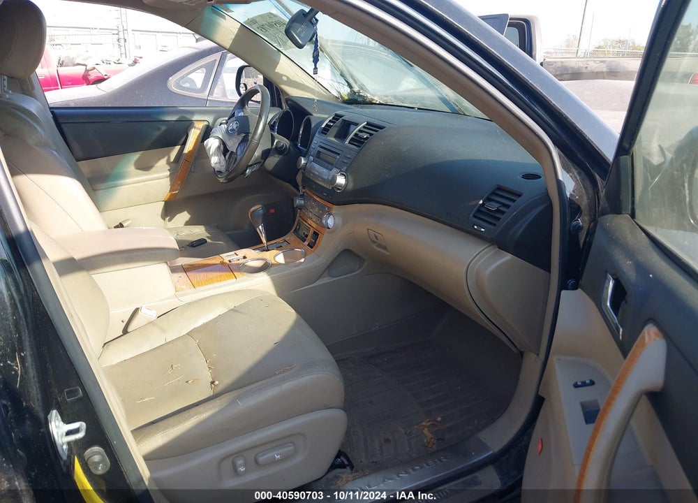 2008 TOYOTA HIGHLANDER HYBRID LIMITED VIN: JTEEW44A182016590