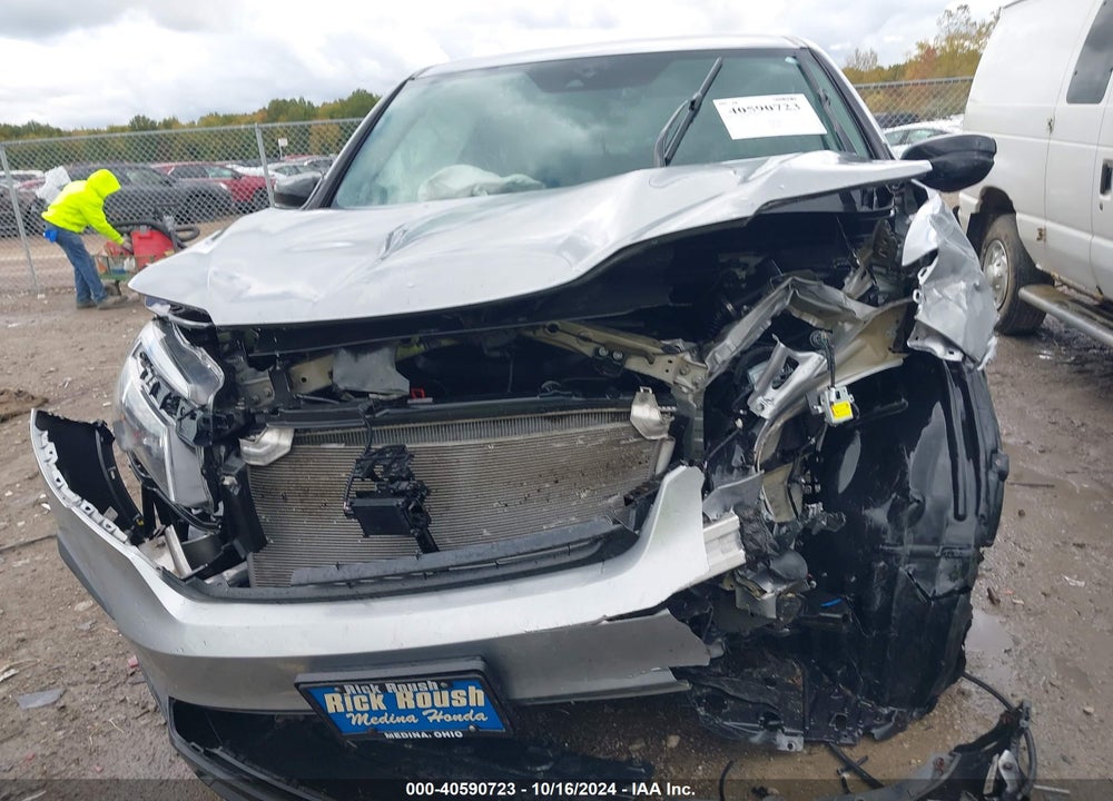 2019 HONDA PILOT LX VIN: 5FNYF6H17KB093282