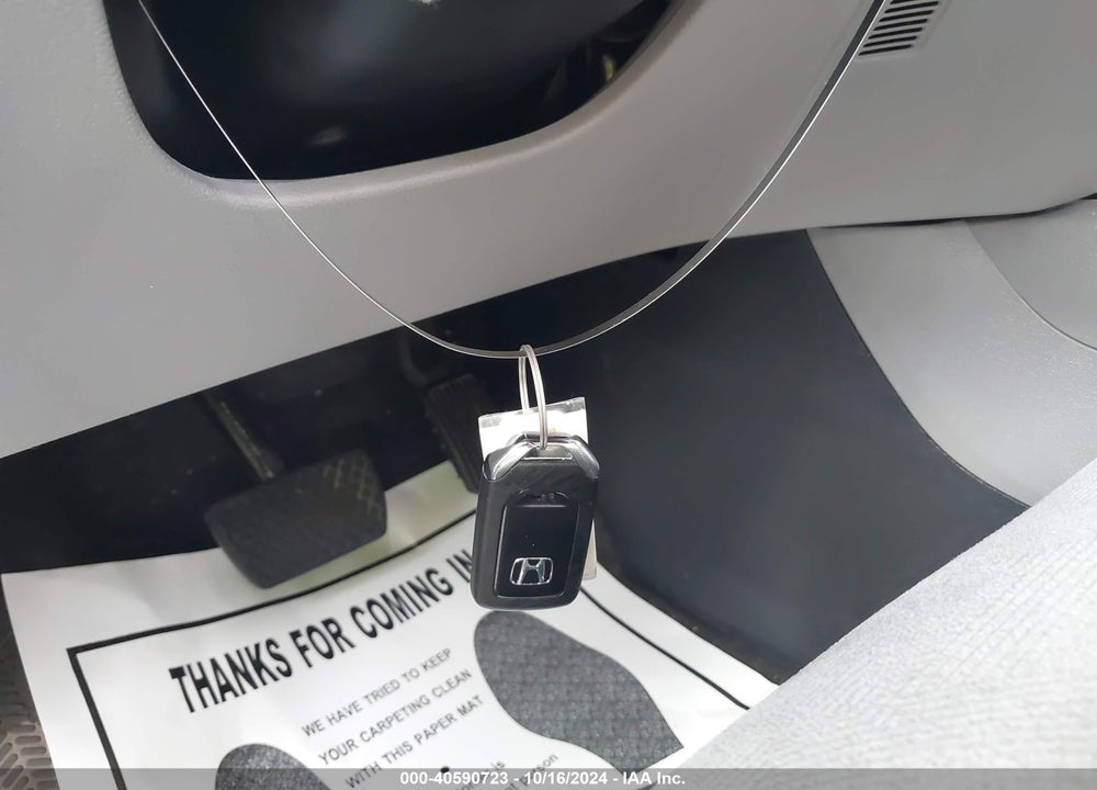 2019 HONDA PILOT LX VIN: 5FNYF6H17KB093282