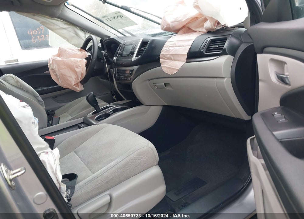 2019 HONDA PILOT LX VIN: 5FNYF6H17KB093282