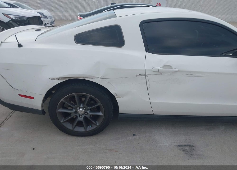 2011 FORD MUSTANG VIN: 1ZVBP8AM2B5125508