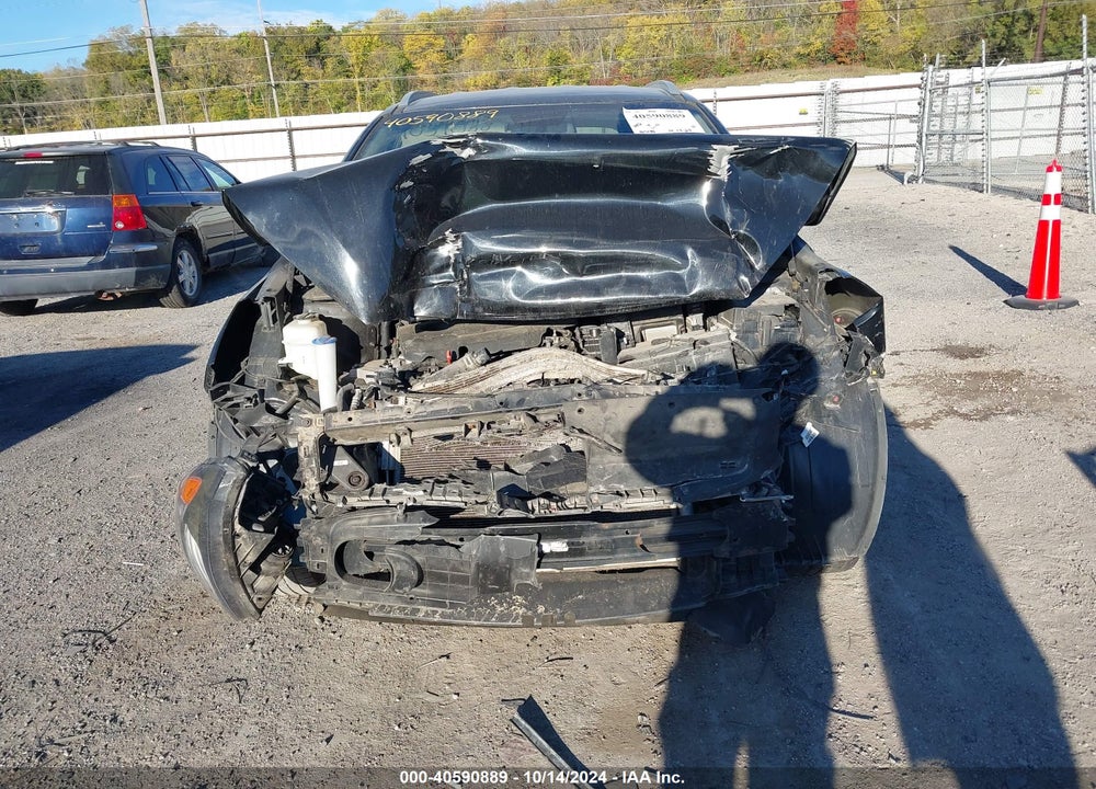 2016 KIA SORENTO 2.4L LX VIN: 5XYPGDA31GG026069