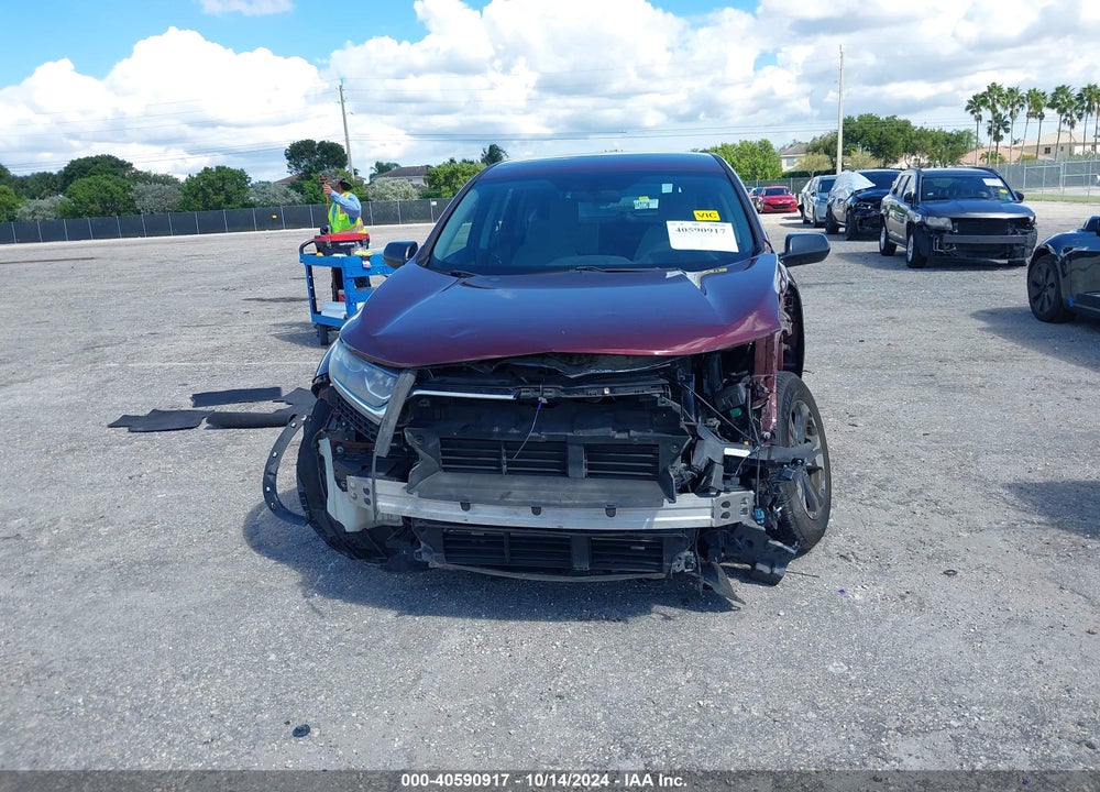 2018 HONDA CR-V LX VIN: 2HKRW5H30JH427135