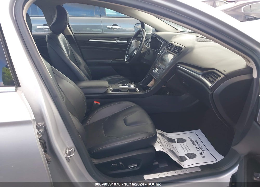 2019 FORD FUSION TITANIUM VIN: 3FA6P0K92KR184920
