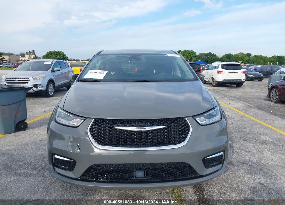 2023 CHRYSLER PACIFICA TOURING L VIN: 2C4RC1BG4PR529577