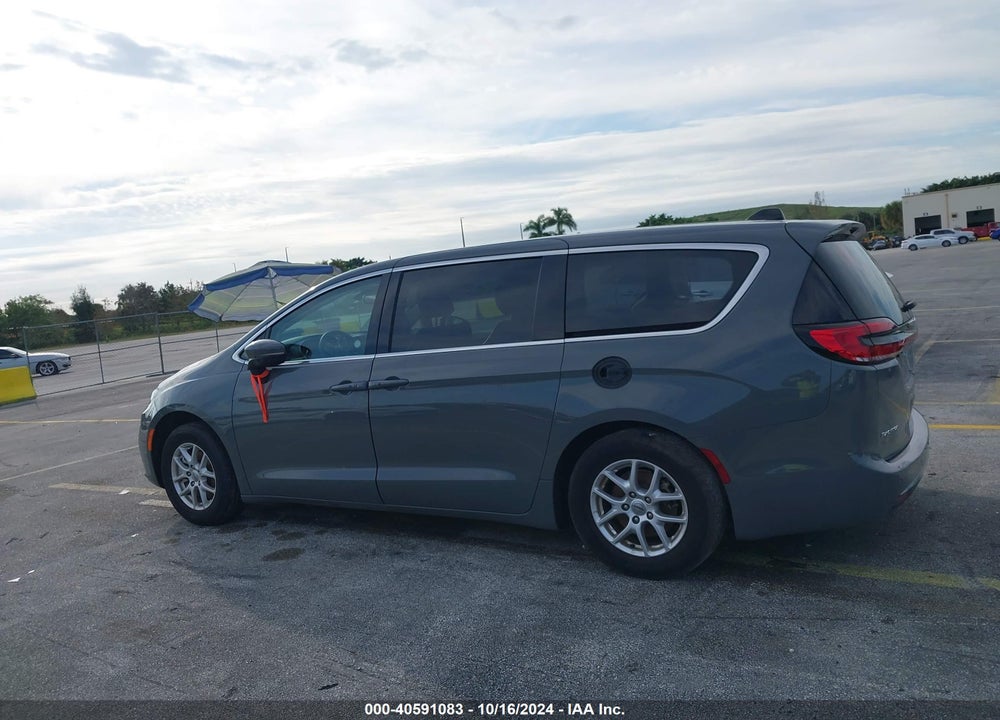 2023 CHRYSLER PACIFICA TOURING L VIN: 2C4RC1BG4PR529577
