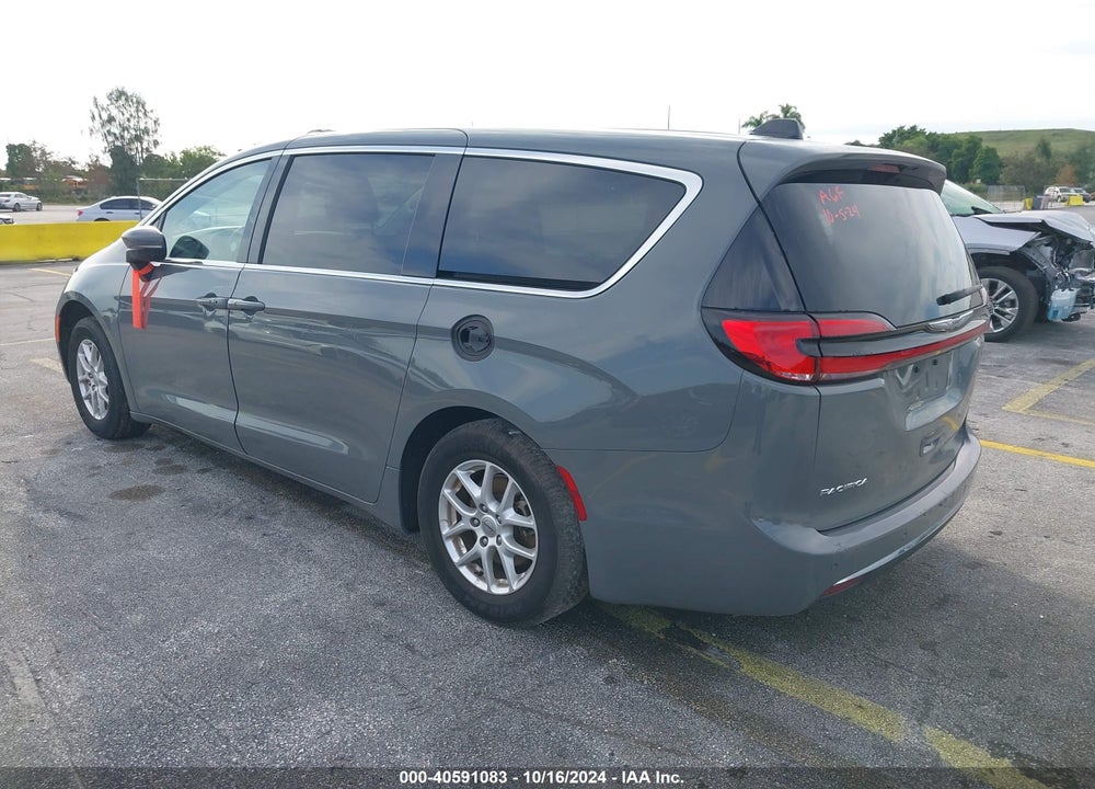 2023 CHRYSLER PACIFICA TOURING L VIN: 2C4RC1BG4PR529577