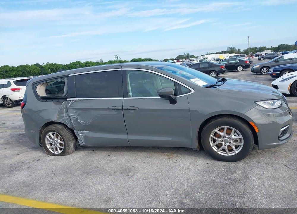 2023 CHRYSLER PACIFICA TOURING L VIN: 2C4RC1BG4PR529577