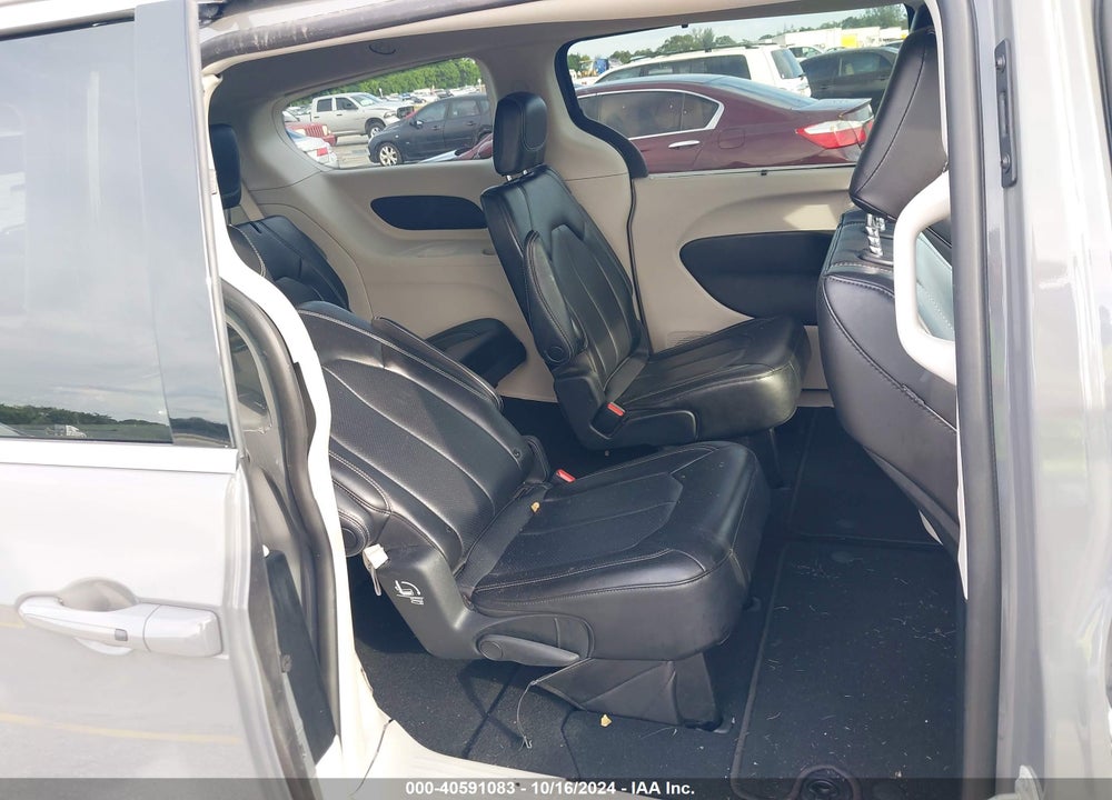 2023 CHRYSLER PACIFICA TOURING L VIN: 2C4RC1BG4PR529577