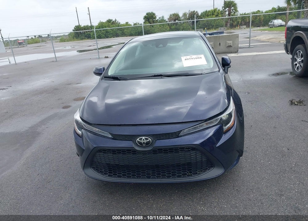 2022 TOYOTA COROLLA LE VIN: 5YFEPMAE7NP385654