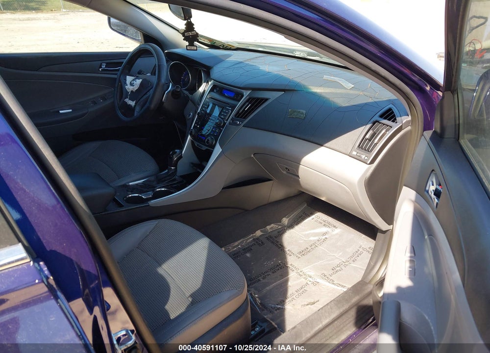 2011 HYUNDAI SONATA VIN: 5NPEC4AB8BH181634