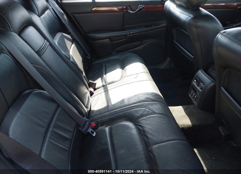 2005 CADILLAC DEVILLE LIVERY VIN: 1G6KD54Y25U117575
