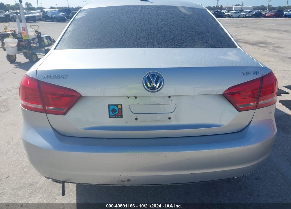 2013 VOLKSWAGEN PASSAT 2.0L TDI SE VIN: 1VWBN7A39DC127780