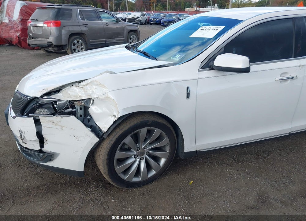 2014 LINCOLN MKS VIN: 1LNHL9EK8EG602437