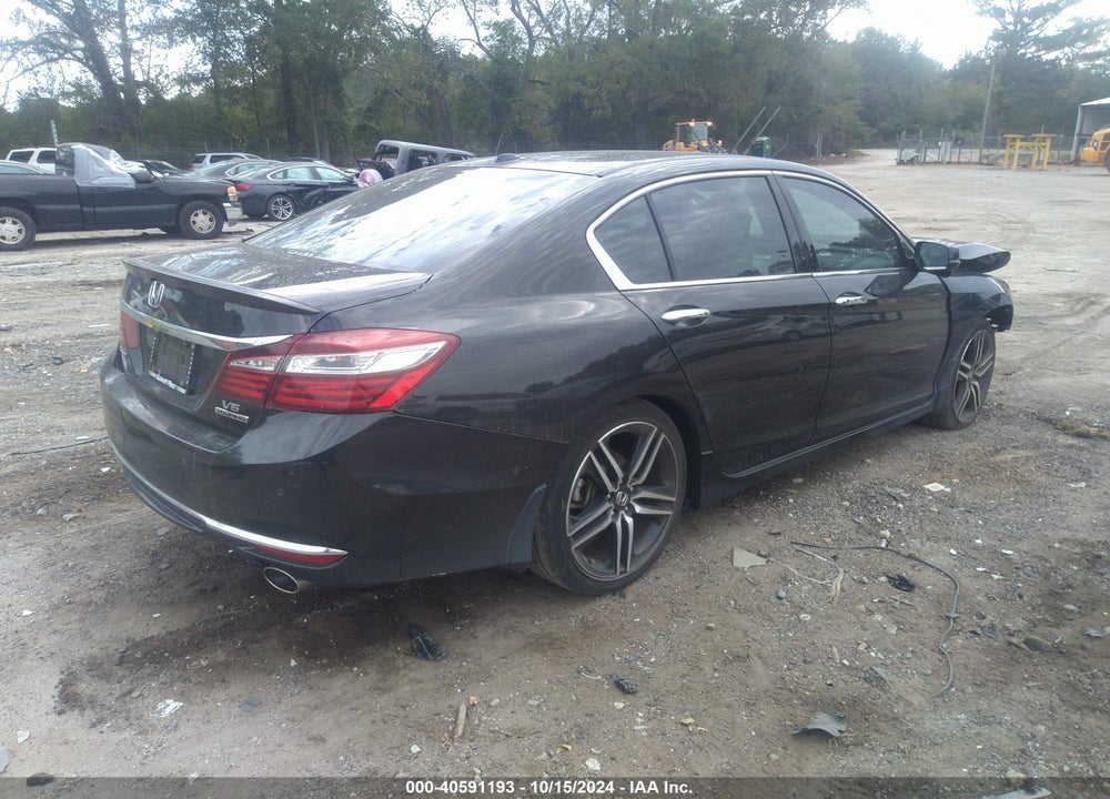 2017 HONDA ACCORD TOURING V6 VIN: 1HGCR3F90HA020606