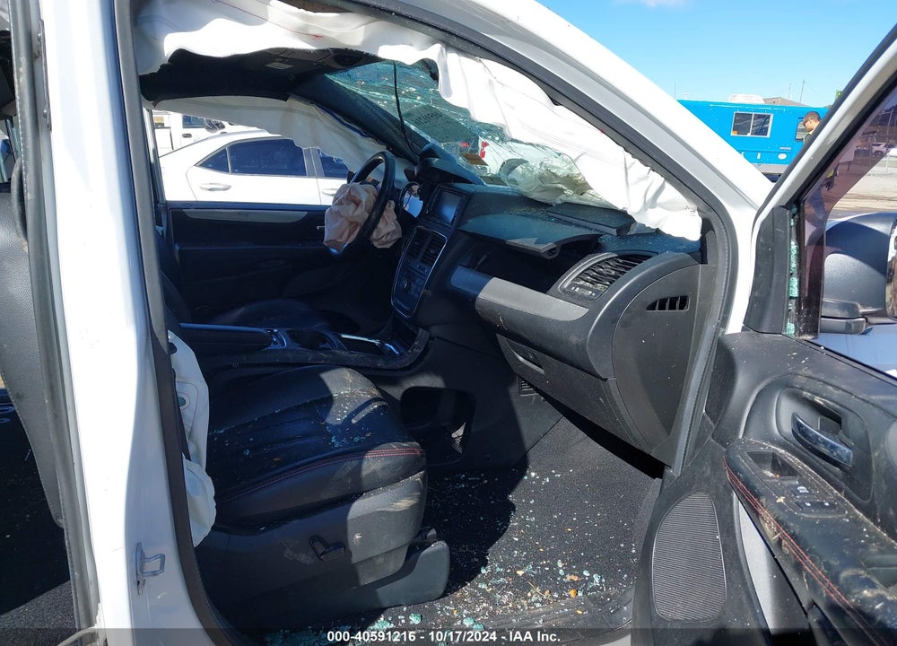 2019 DODGE GRAND CARAVAN GT VIN: 2C4RDGEG2KR690109