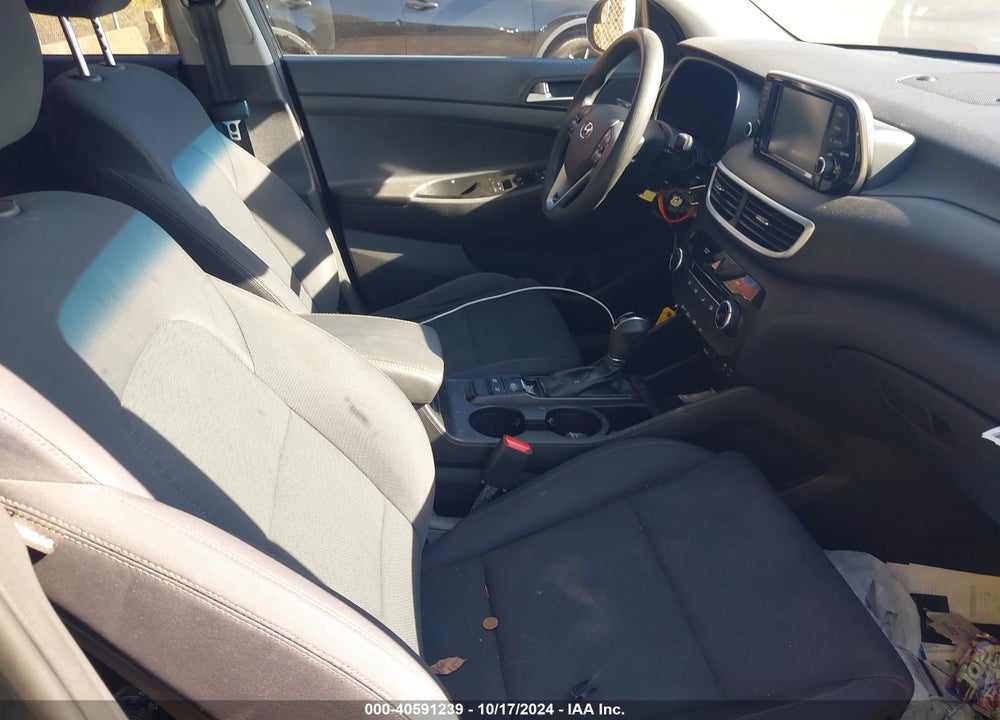 2019 HYUNDAI TUCSON SE VIN: KM8J23A46KU035571
