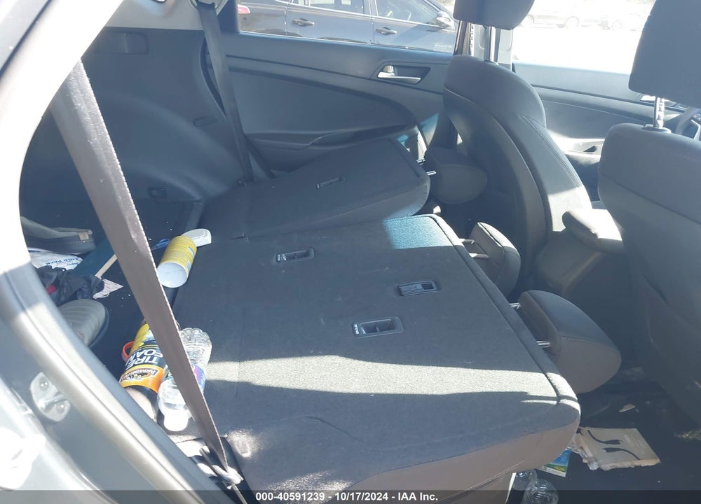 2019 HYUNDAI TUCSON SE VIN: KM8J23A46KU035571