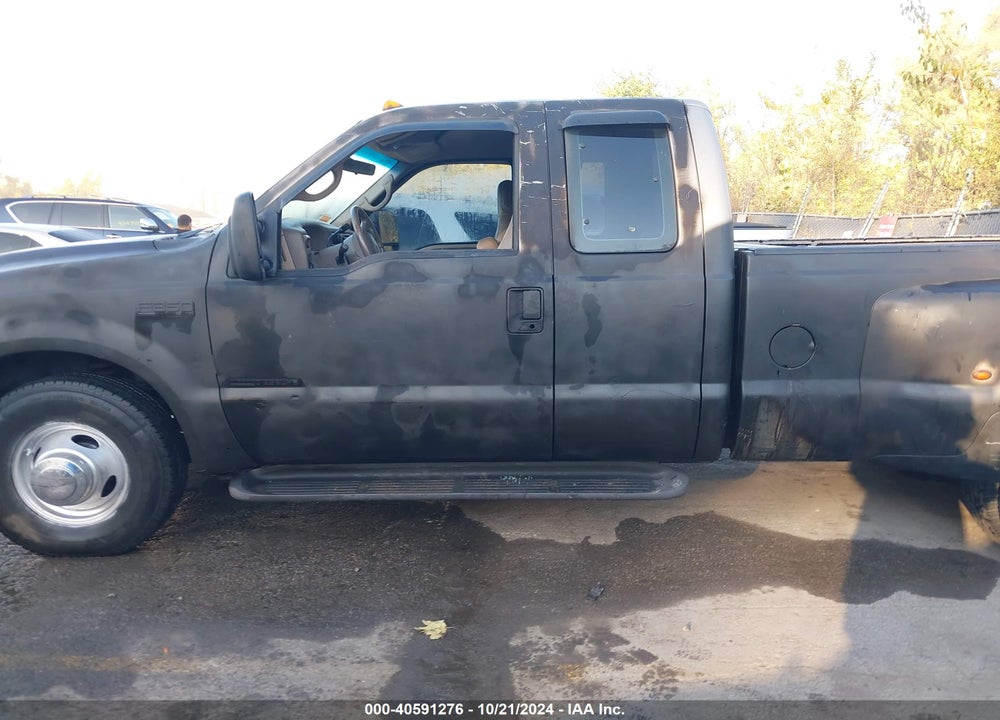 1999 FORD F-350 LARIAT/XL/XLT VIN: 1FTWX32F5XED95072