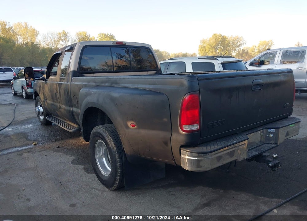 1999 FORD F-350 LARIAT/XL/XLT VIN: 1FTWX32F5XED95072