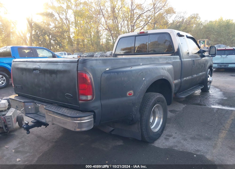 1999 FORD F-350 LARIAT/XL/XLT VIN: 1FTWX32F5XED95072